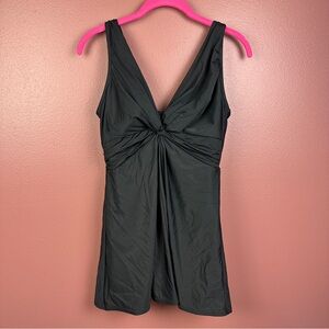 Miraclesuit size 14 Must Haves Marais One Piece Swim dress in black